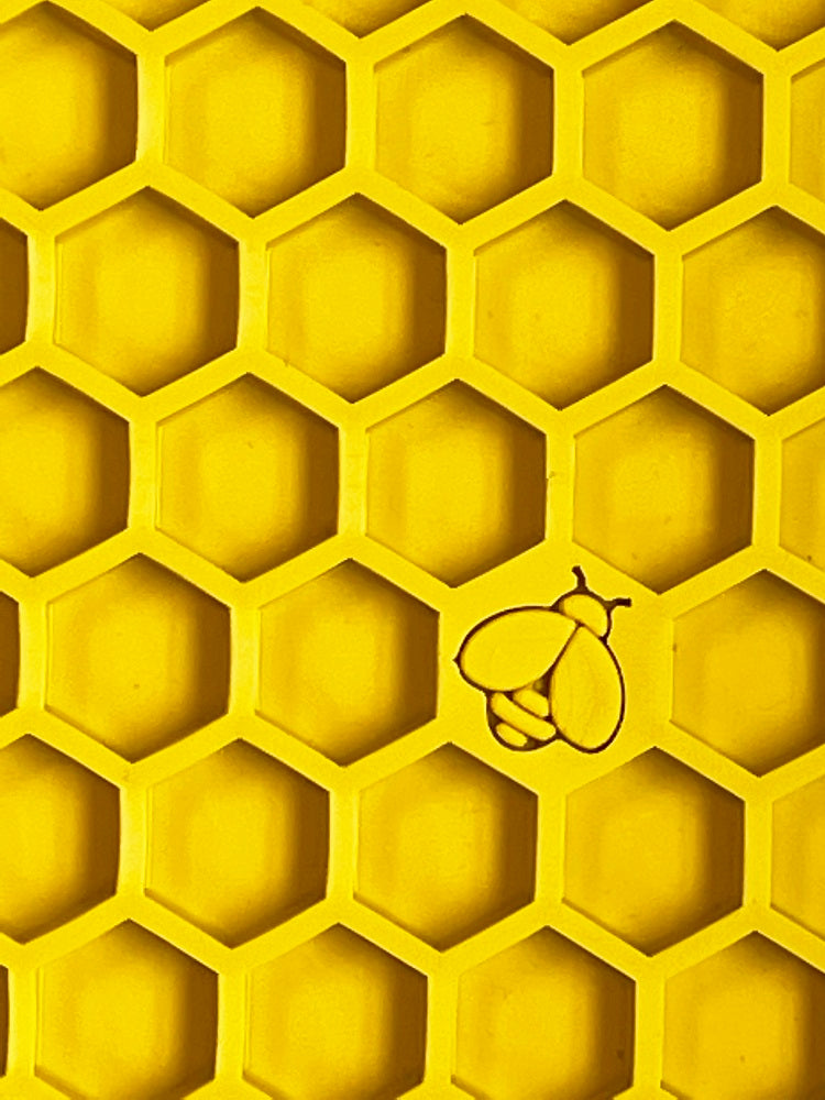 SodaPup Honeycomb eMat Enrichment Lick Mat Dogs Cats | Toy Anxiety Relief