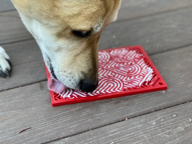 SodaPup Love eMat Enrichment Lick Mat Dogs Cats| Heart Design |