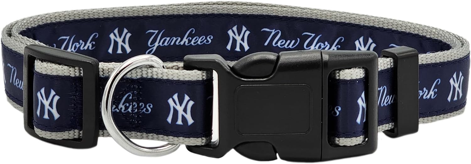 NEW YORK YANKEES SATIN COLLAR