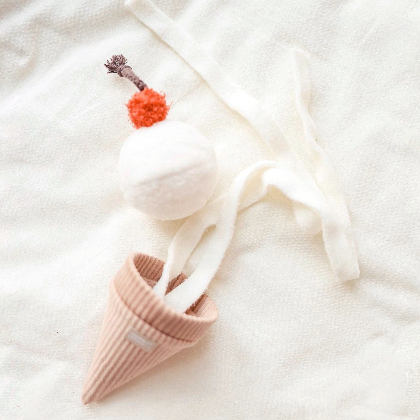 Ice Cream POP - Lambwolf Collective
