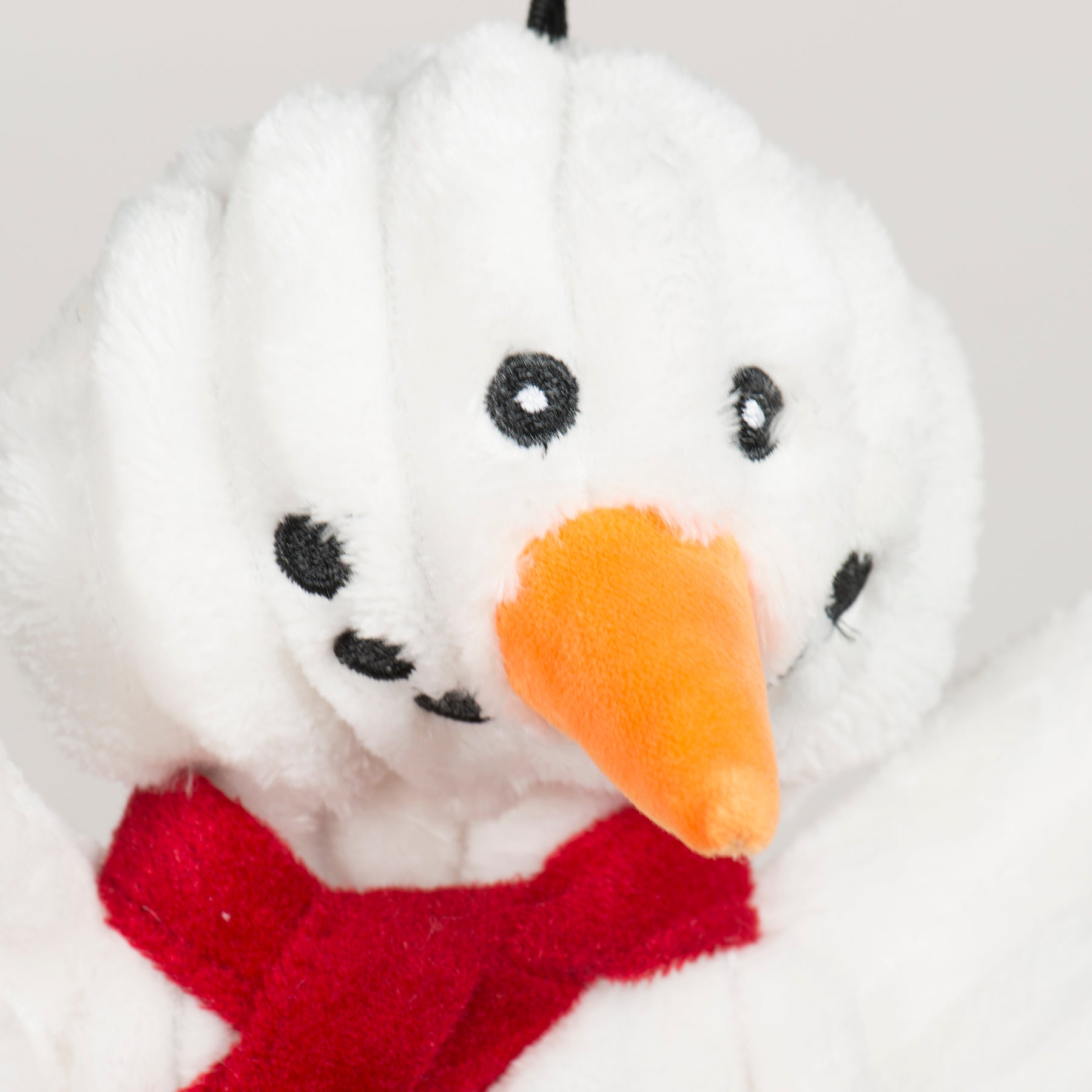 Classic Collection HuggleFlatties™ Snowman - Image 5