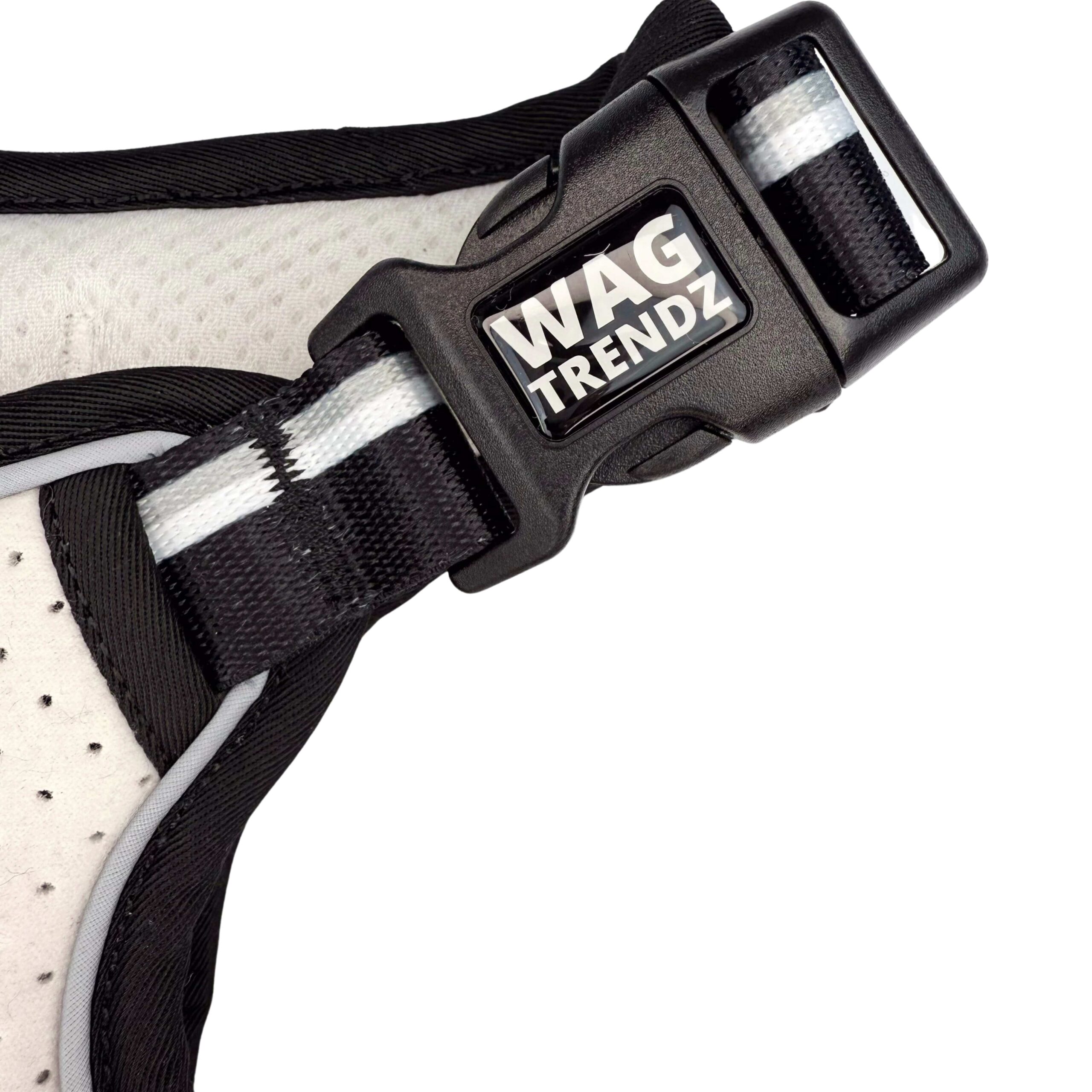 NeoCool™ Sport Dog Harness With Handle in white with black accents with 'Wag Trendz' label on a white background