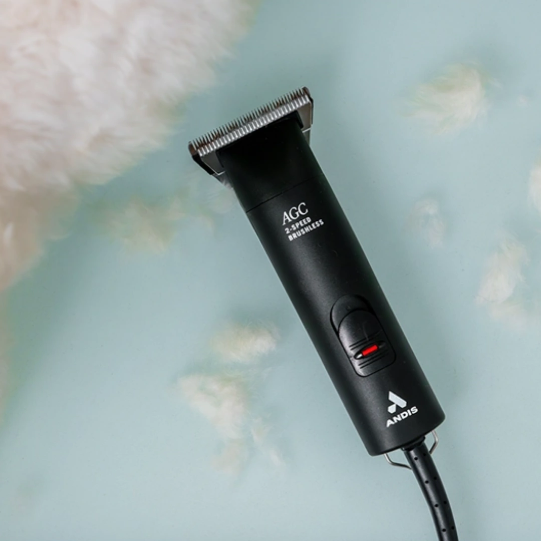 AGC Super 2 Speed Clipper Black with #10W M-Force Blade by Andis - Image 2