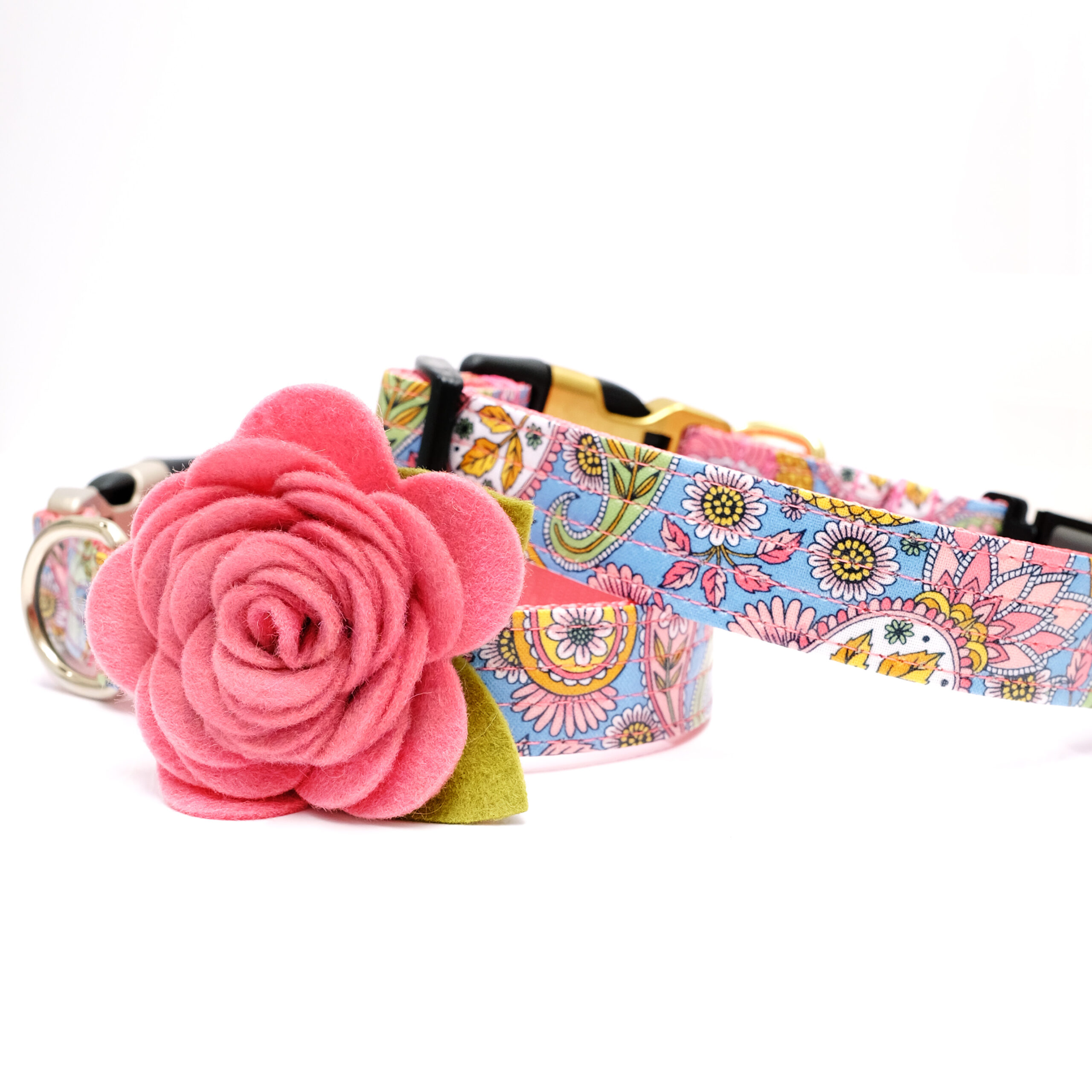 'Stevie' Paisley Laminated Cotton Martingale Dog Collar - Image 3