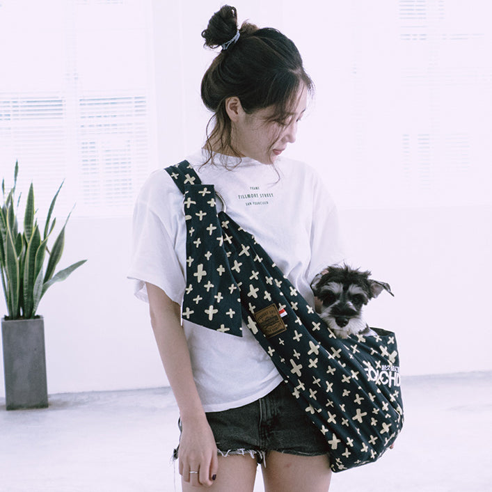 Touchdog 'Paw-Ease' Over-The-Shoulder Travel Sling Pet Carrier - Image 3