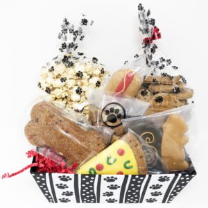 Pet Life 7 Piece Large Dog Biscuits and Treats Gift Set